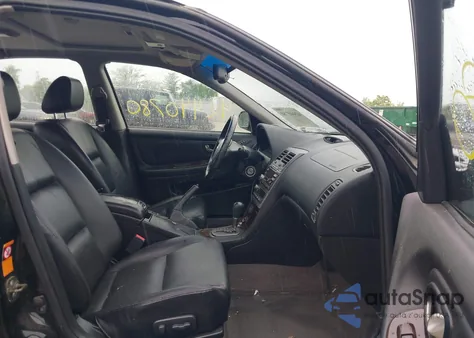 2002 Nissan Maxima Gle from USA, damaged, VIN JN1DA31A02T300083